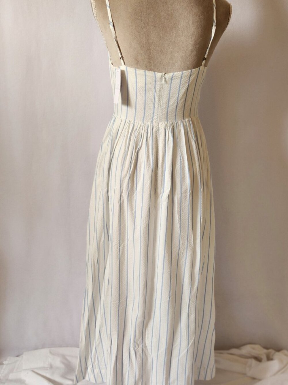 Fun 2 Fun Women's Size Small Blue Striped V-Neck Sleeveless Pockets Long Dress - Picture 11 of 15